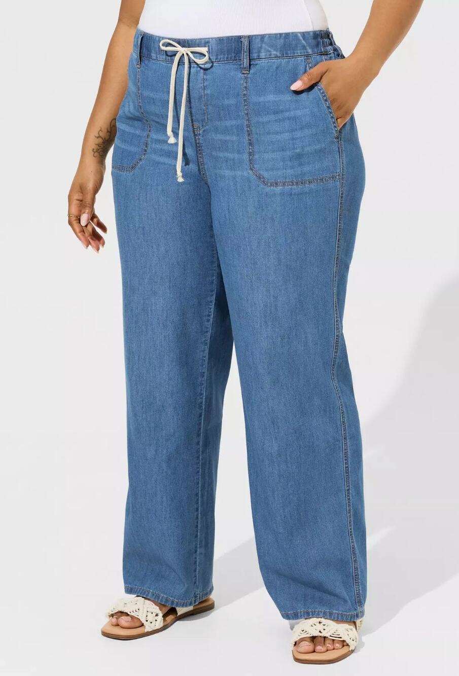 Torrid Pull On Mid Rise Wide Leg Light Weight Jean Womens Plus Size 4X New
